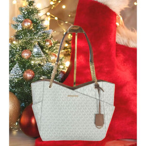 MICHAEL KORS Jet Set Large Logo Chain Strap Bag (vanilla signature